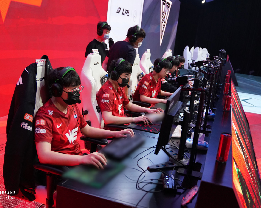 球迷们期待 球迷们期待