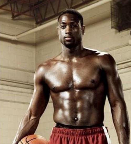 后腰回撤构 后腰回撤构