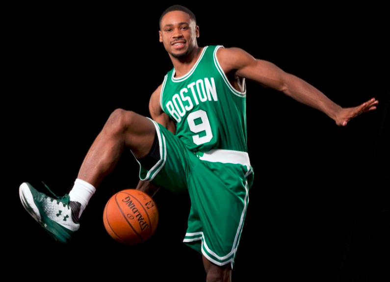 击都更接近